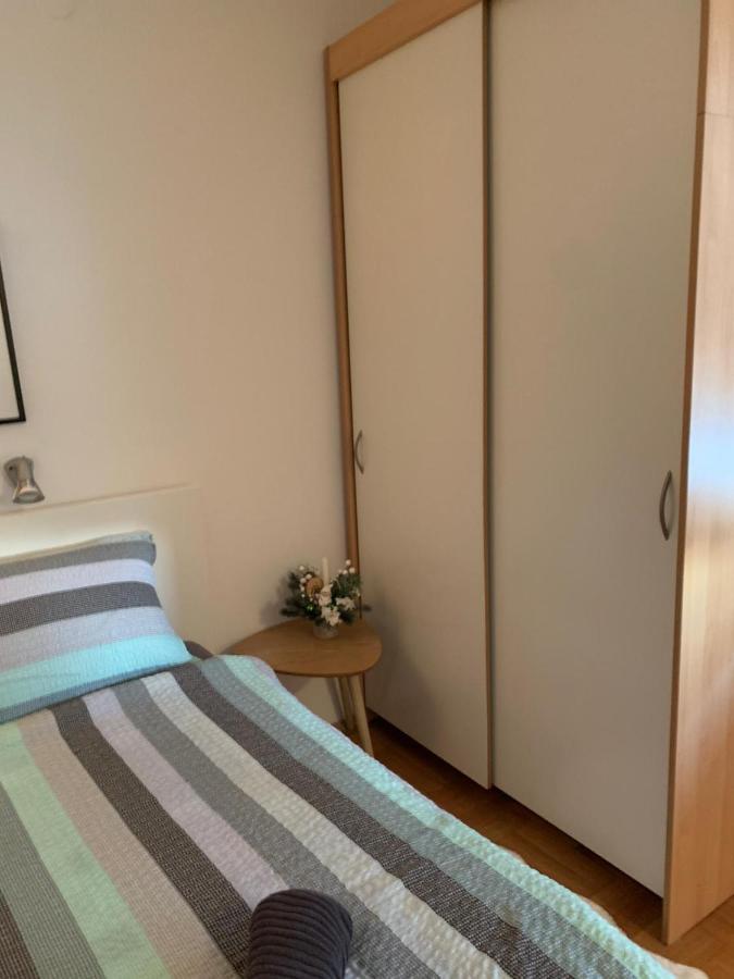 Sarmantni Apartman Malecka 2 Загреб Экстерьер фото